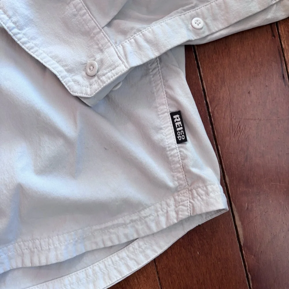 REI Co-op Men's White Outdoor Hiking Button-Down Shirt - Picture 2 of 10